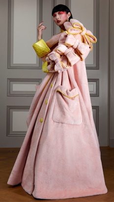 Viktor & Rolf AW 2020 Couture