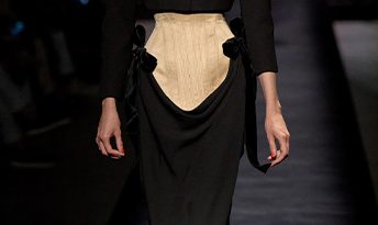 Schiaparelli Fall 2022 Couture